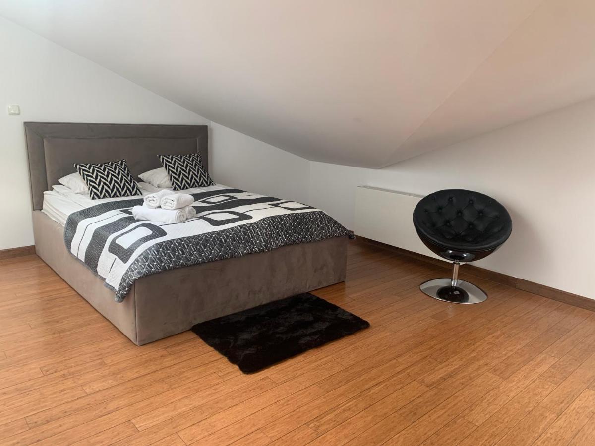 Divon Luxury Apartments By Wawel Castle Krakow Luaran gambar